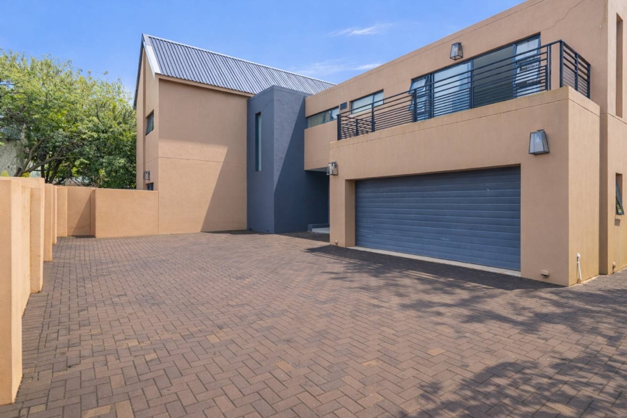 4 Bedroom Property for Sale in Leloko North West